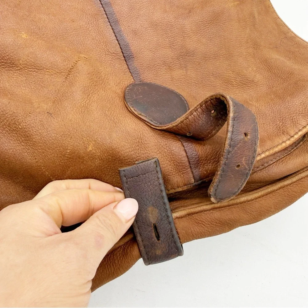 Hobo Brown Leather Crossbody Messenger Bag Distressed Grunge Bohemian Travel